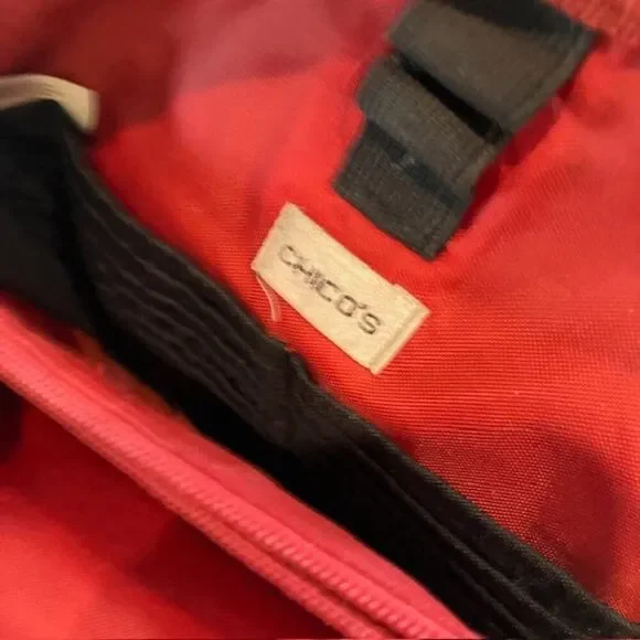 Chicos Baggillini Crossbody Bag Purse BLACK Nylon Travel Zip Pockets Card Slots - Picture 5 of 11